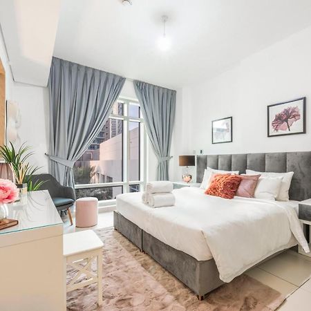Bnbmehomes - The Lofts - Emaar Дубай Экстерьер фото