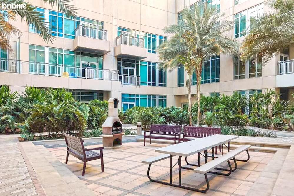 Bnbmehomes - The Lofts - Emaar Дубай Экстерьер фото